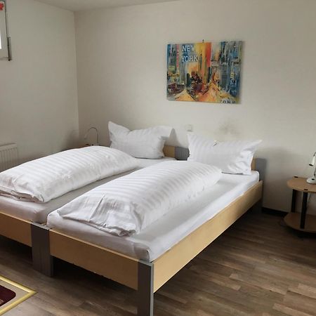 Gaestezimmer Siminciuc Hotel Aachen Eksteriør billede