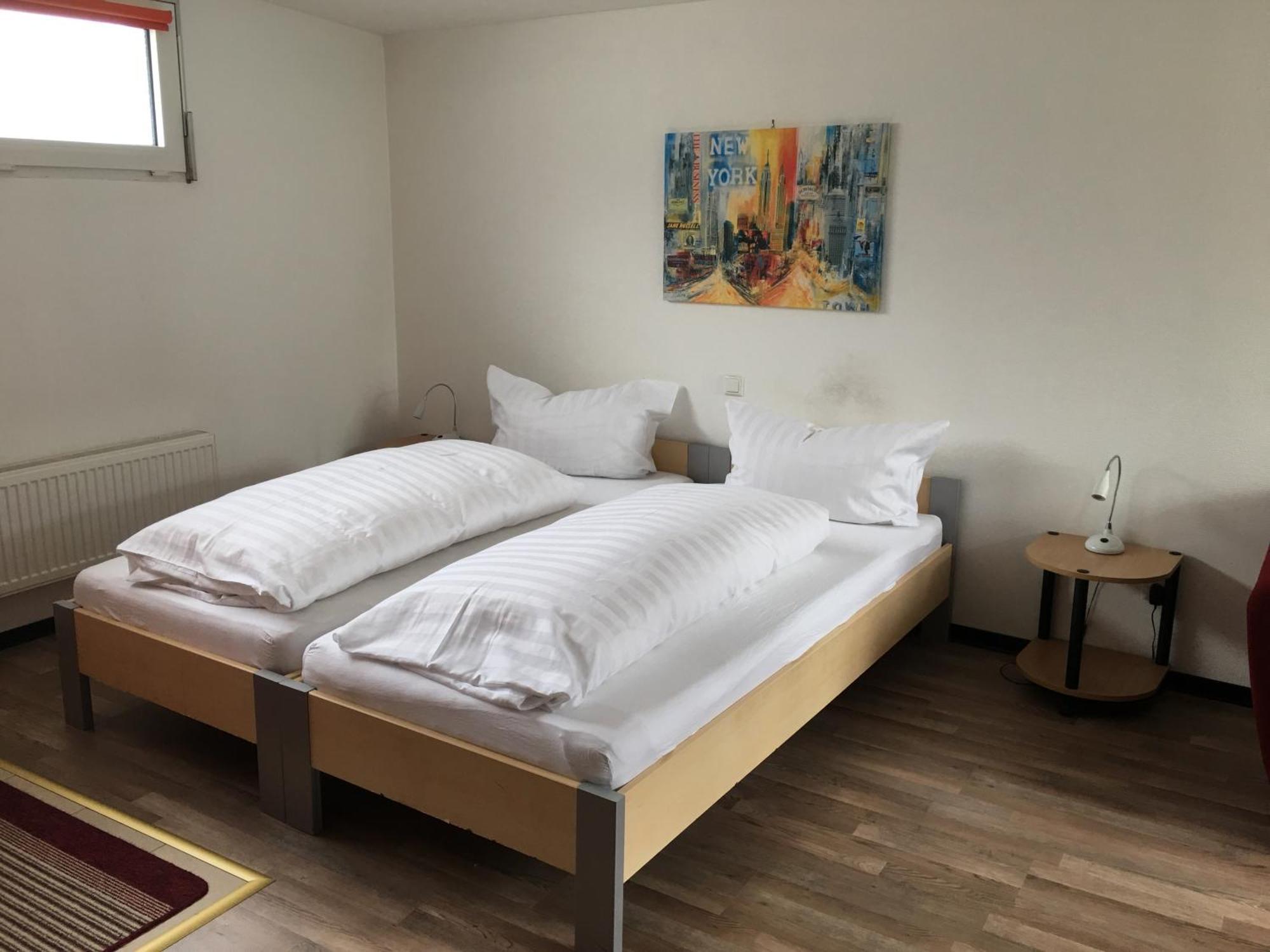 Gaestezimmer Siminciuc Hotel Aachen Eksteriør billede